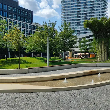 Sag Romantic 22 Floor Panorama Free Parking Free Wifi * Братислава