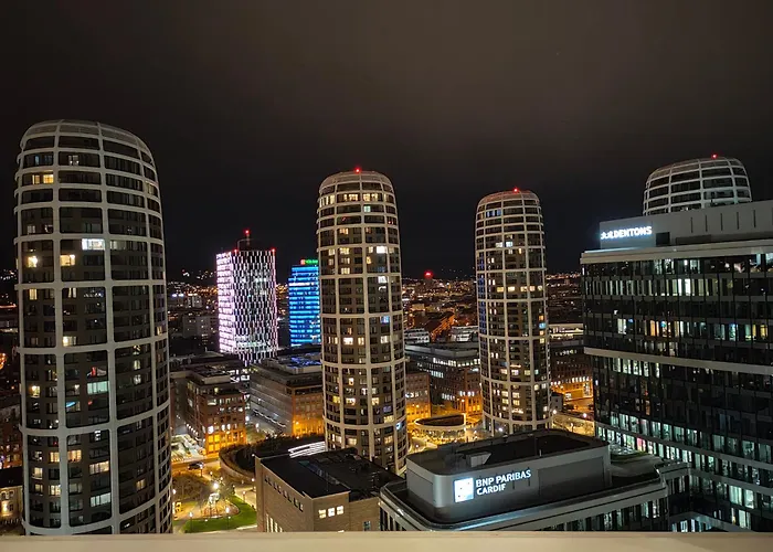 Sag Romantic 22 Floor Panorama Free Parking Free Wifi