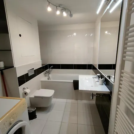 Sag Romantic 22 Floor Panorama Free Parking Free Wifi Lejlighed Bratislava