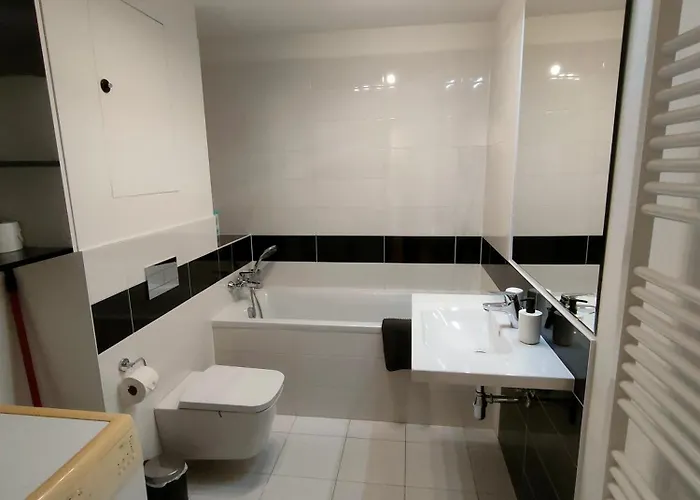 Sag Romantic 22 Floor Panorama Free Parking Free Wifi Appartement Bratislava